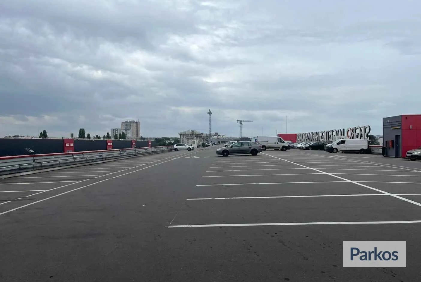 Parkonor 23 - Parking Charles de Gaulle Airport - picture 1