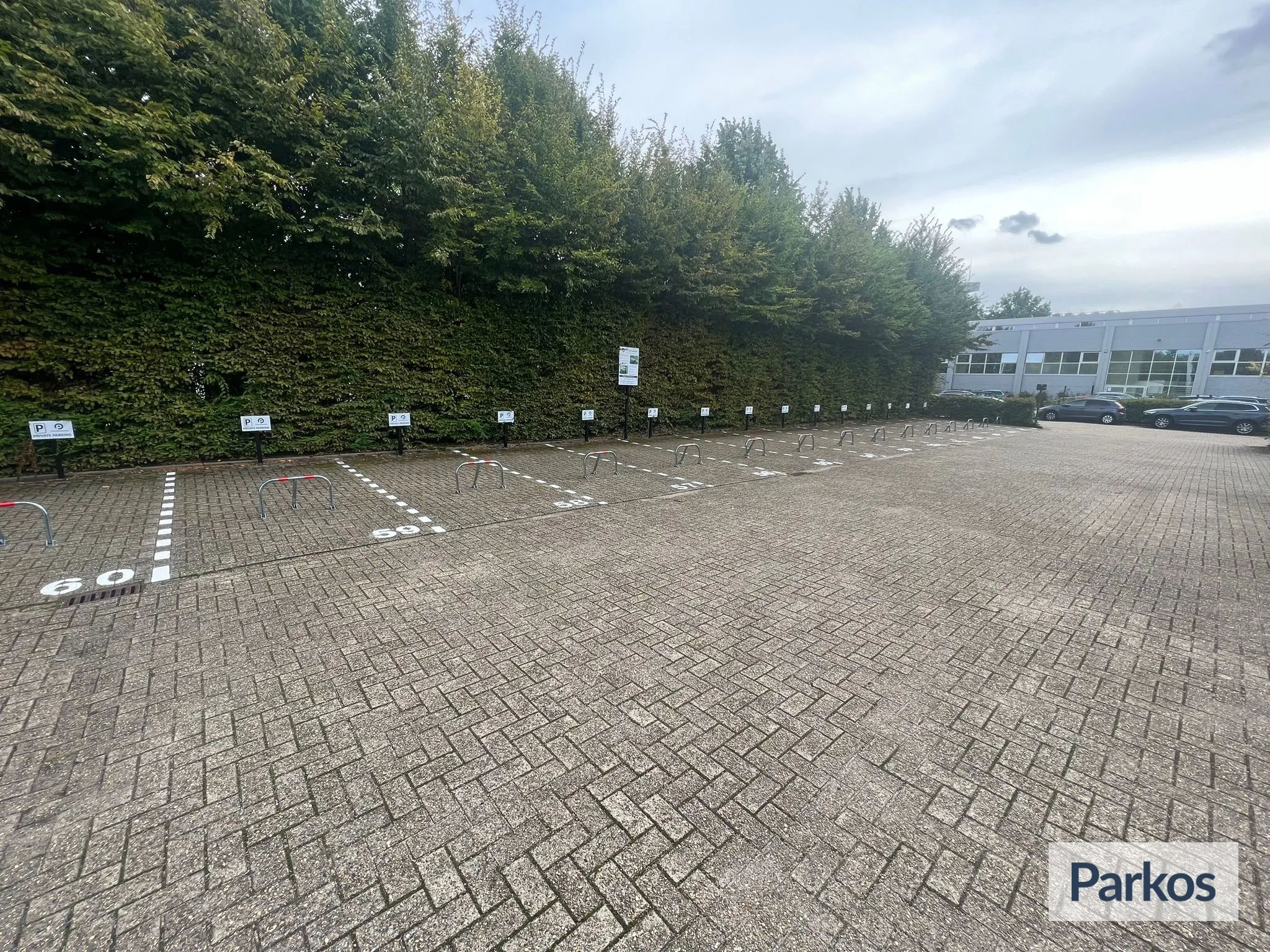 OM PARKING ZAVENTEM - Parking Brussels Airport - picture 1