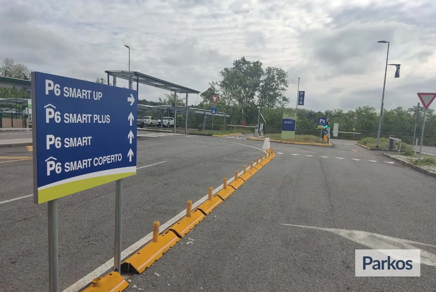 P6 Smart Coperto Malpensa - Malpensa Airport Parking - picture 1