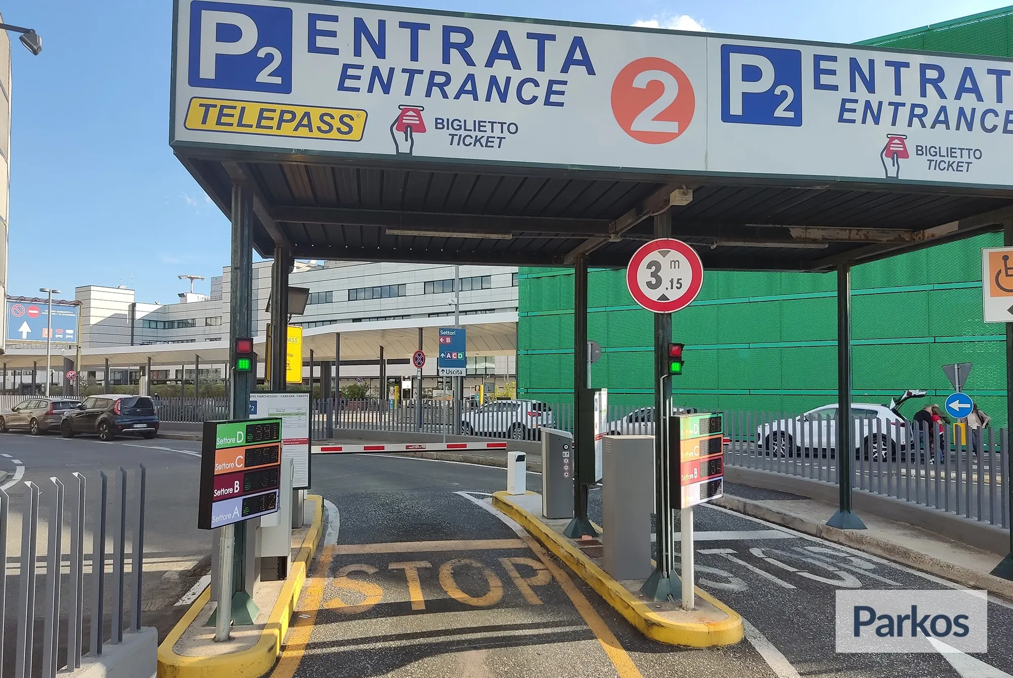 Toscana Aeroporti P2 Multipiano (Paga online) - Parking Pisa Airport - picture 1